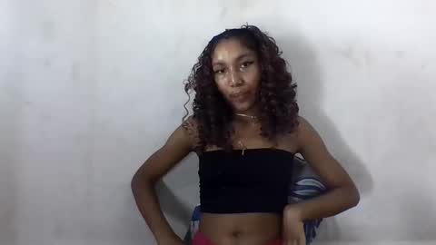 amelisy20005 online show from April 27, 5:33 pm