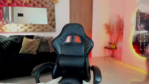          online show from July 24, 12:47 pm