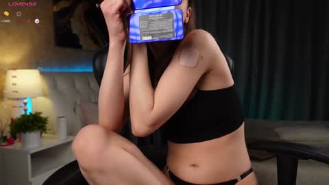 Amy  online show from January 31, 4:14 am