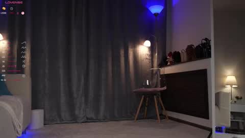 Amy  online show from September 15, 1:16 am