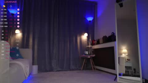 Amy  online show from September 22, 1:40 am