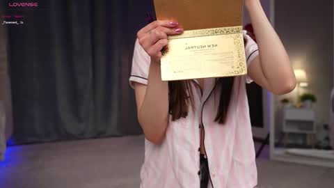 Amy  online show from October 18, 2:36 am