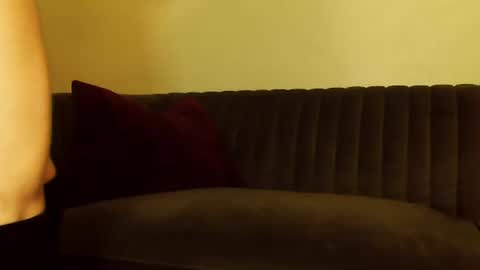 Snapshot of amera_gray chatting on January 28, 2:00 am HOT white naughty leo xxx online show from January 28, 2:00 am