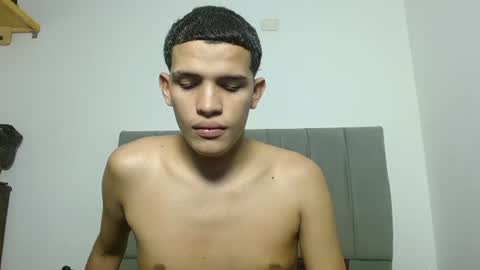 Snapshot of america_27 chatting on July 21, 5:21 am AMILCAR online show from July 21, 5:21 am