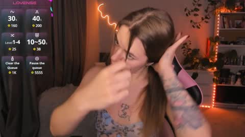 Hi-hi I am Kate welcome to my sexy room online show from December 10, 4:49 pm