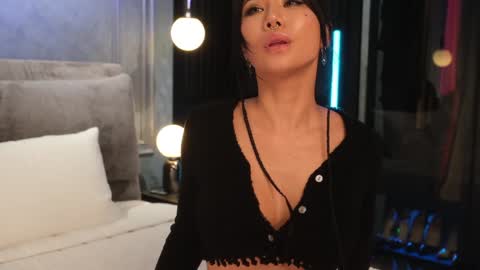 Snapshot of ami_katana chatting on January 28, 6:16 am Ami online show from January 28, 6:16 am