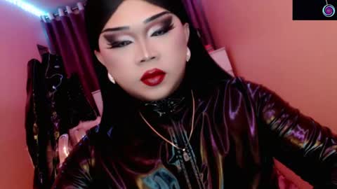 Queen Mireska online show from May 3, 5:19 pm