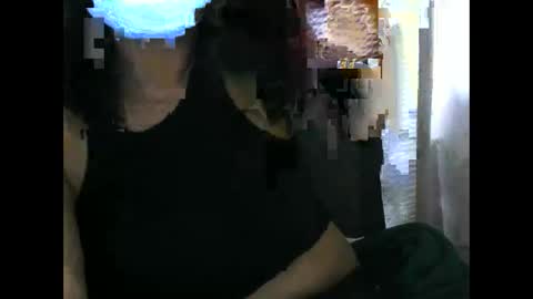 amichouu online show from December 2, 8:04 pm