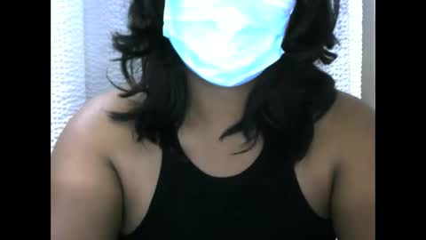 amichouu online show from December 3, 5:44 pm