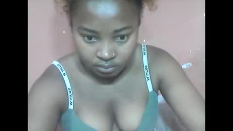 amielle_01 online show from April 28, 6:07 am