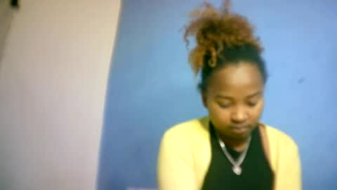 amielle_01 online show from July 30, 6:51 pm