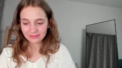 Emily online show from May 5, 9:12 pm