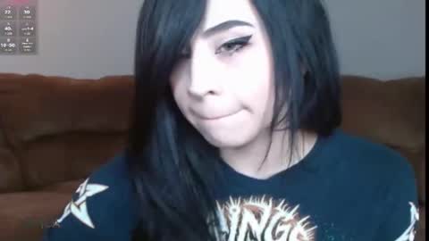 amilust online show from March 15, 6:47 pm