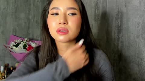 Amina online show from December 31, 12:46 pm