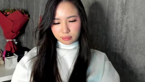 Amina online show from February 15, 11:47 pm