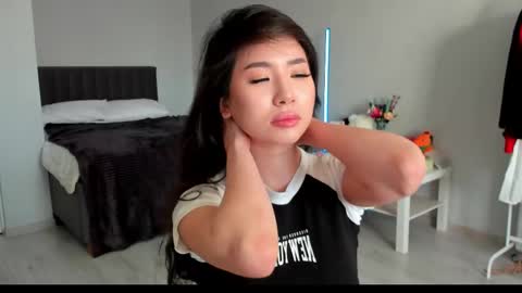 Amina online show from January 13, 10:20 am