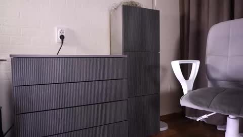 Snapshot of amina_key chatting on March 17, 9:01 am Amina Next stream 161124 in 1800 UTC3 online show from March 17, 9:01 am