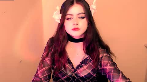 Amina online show from March 4, 7:53 pm