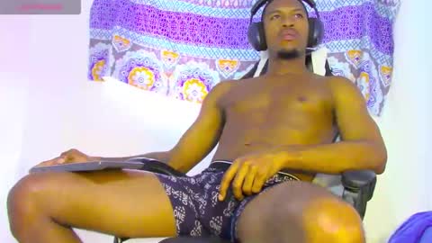 Mikelsen online show from September 12, 3:45 pm