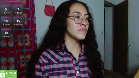 amitlu_ online show from December 13, 11:32 pm