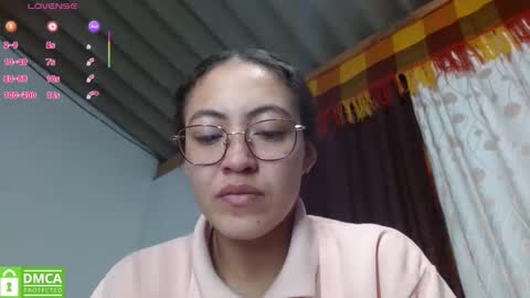 Snapshot of amitlu_ chatting on May 21, 10:33 am amitlu_ online show from May 21, 10:33 am