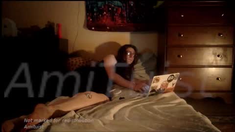 amituist online show from February 23, 10:07 pm