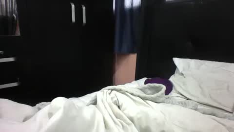 Paula D online show from April 28, 11:37 am