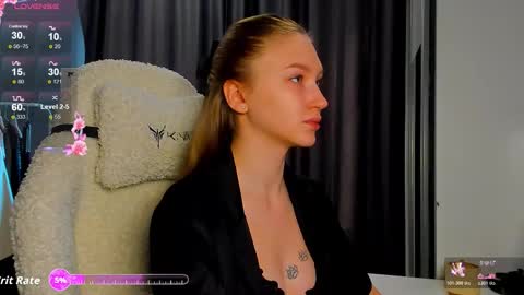 Snapshot of ammi_bliss chatting on October 31, 4:57 am Ammi online show from October 31, 4:57 am