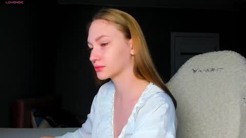 Snapshot of ammi_bliss chatting on December 15, 3:55 am Ammi online show from December 15, 3:55 am