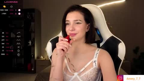 Ammy  dont forget to thumbs up me  online show from December 17, 2:50 am