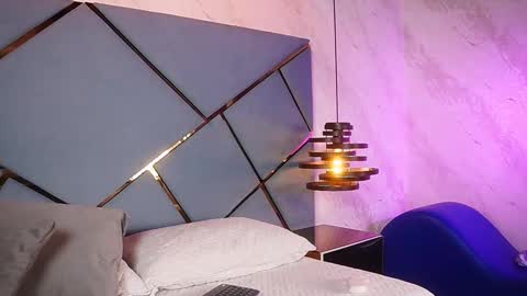 Snapshot of ammy_durand chatting on November 15, 7:21 pm ammy durand online show from November 15, 7:21 pm