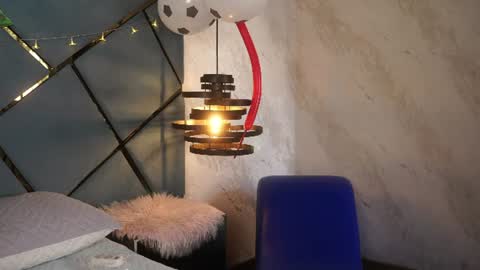Snapshot of ammy_durand chatting on June 21, 7:16 pm ammy durand online show from June 21, 7:16 pm