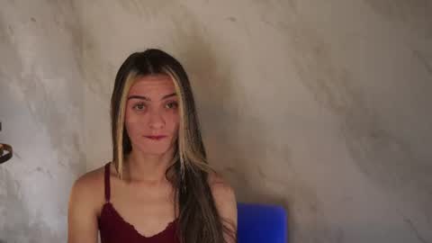 Snapshot of ammy_durand chatting on June 28, 7:53 pm ammy durand online show from June 28, 7:53 pm
