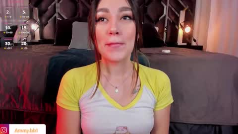 Snapshot of ammy_glow chatting on November 6, 3:51 am ammy_glow online show from November 6, 3:51 am