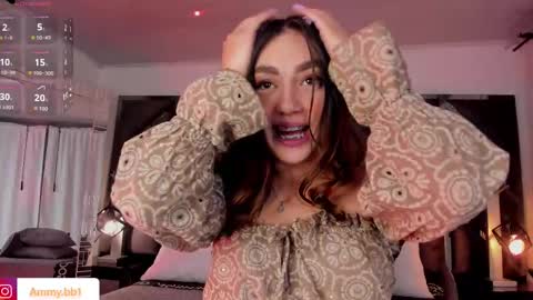 Snapshot of ammy_glow chatting on November 18, 4:06 am ammy_glow online show from November 18, 4:06 am