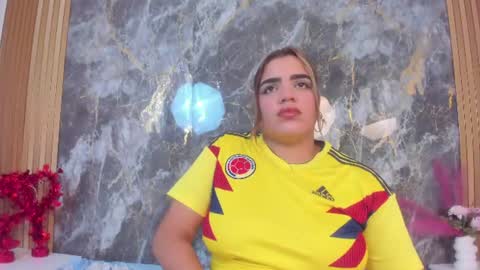 Snapshot of ammy_honey chatting on June 17, 10:32 pm Ammy Honey online show from June 17, 10:32 pm