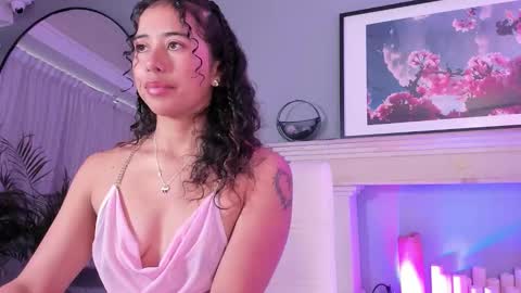 Snapshot of ammy_nova chatting on September 22, 7:38 pm Ammy Nova online show from September 22, 7:38 pm