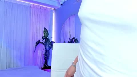 Ammy Nova online show from January 7, 8:11 pm