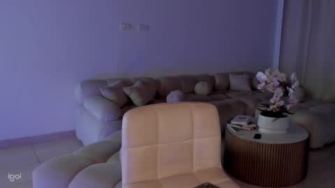 Ammy  online show from March 8, 2:01 am