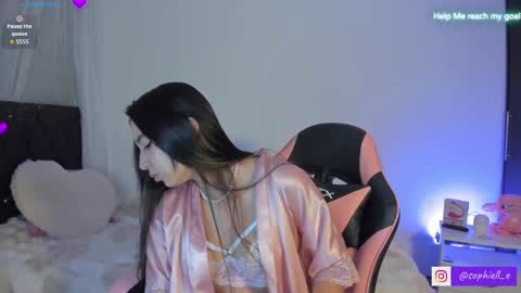 Snapshot of ammy_rodriguez_ chatting on September 13, 5:07 am Ammy online show from September 13, 5:07 am