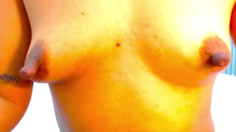 IM AMMY online show from December 18, 3:33 pm