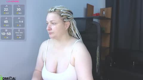 Snapshot of ammy_soon chatting on July 31, 1:27 am Ammy Soon online show from July 31, 1:27 am