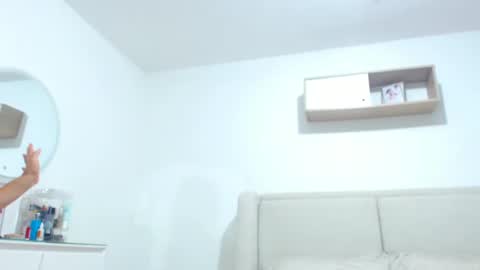 Snapshot of ammy_velez chatting on September 15, 7:36 pm ammy_velez online show from September 15, 7:36 pm