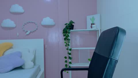 A M M Y  online show from February 13, 2:35 pm