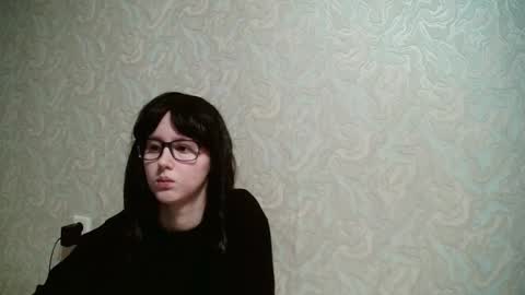 Snapshot of amomira chatting on December 17, 12:00 pm Amomira online show from December 17, 12:00 pm