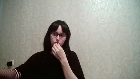 Snapshot of amomira chatting on June 29, 9:37 am Amomira online show from June 29, 9:37 am