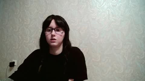 Amomira honeyx online show from November 23, 10:15 am