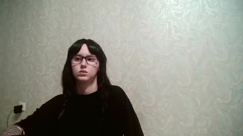 Amomira honeyx online show from July 6, 2:03 pm