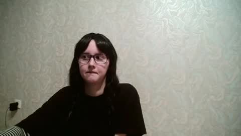 Amomira honeyx online show from July 15, 12:38 am