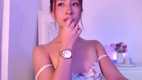 Sophi online show from April 10, 7:13 am